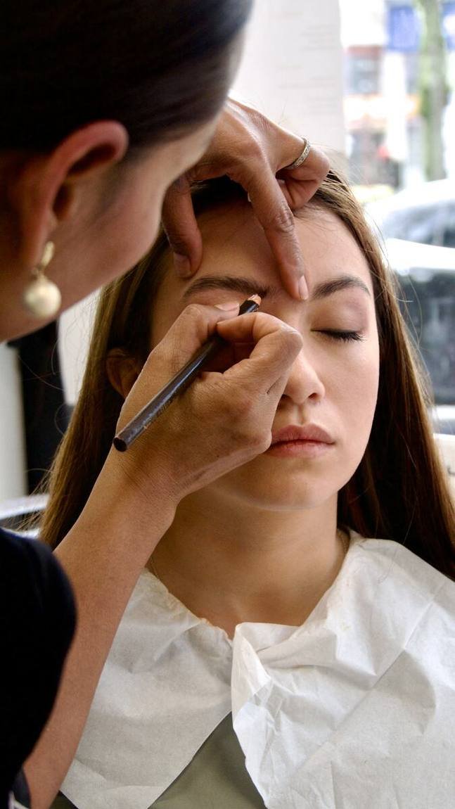 Soin des sourcils — Institut bien-être à Lorient